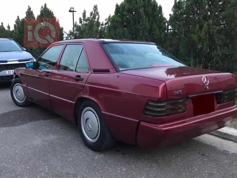 مێرسێدس بێنز E-Class